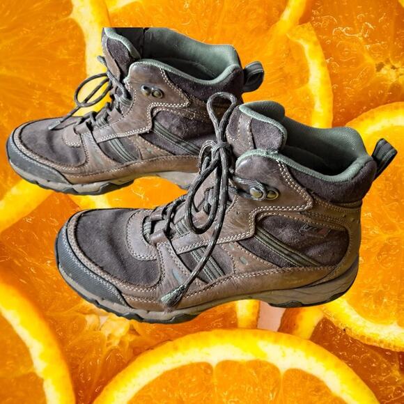 L.L.‎ Bean Men's Brown Waterproof Lace Up Insulated High Top Hiking Boots Size 8 - Picture 1 of 7